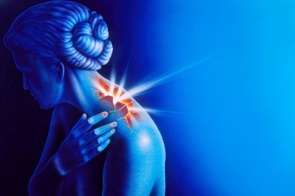 Tatjana Miljavec: "Ko so odnosi težki in si tega ne zmoremo priznati, se napetost pogosto začne nabirati v vratu." (foto: profimedia)