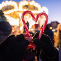 Katera nebesna znamenja čaka sreča v ljubezni? Astrologi napovedujejo romantičen teden 3 srečnežem