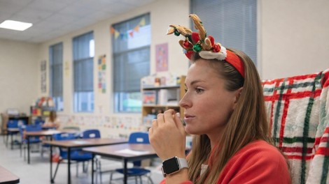 Učiteljica je s to 60-sekundno rutino spremenila prvi razred (in navdušila internet)