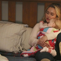 Kaj se zgodi, če mama ni fizično nežna? Gabor Maté razloži na svoji izkušnji