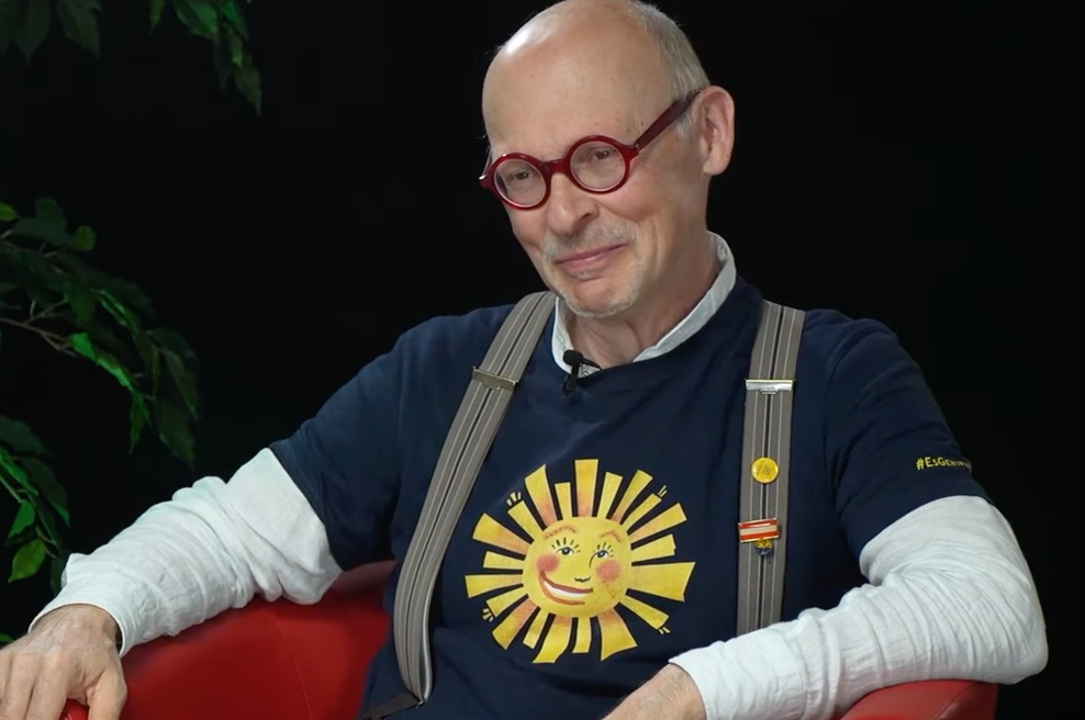 To je šef znanega podjetja, ki verjame, da mora uspeh pripadati vsem – ne le peščici (foto: Posnetek zaslona YouTube HiWay-TV)