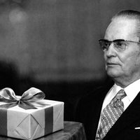 To je najdražje darilo, ki ga je Tito kadarkoli prejel: vrednost vas bo osupnila, predmet pa še bolj