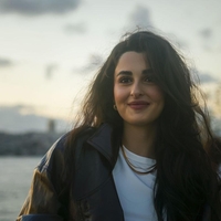 Kako se obnašati ob manipulatorju? Psihologinja razkriva najbolj učinkovit odziv, ki moč preusmeri na vašo stran