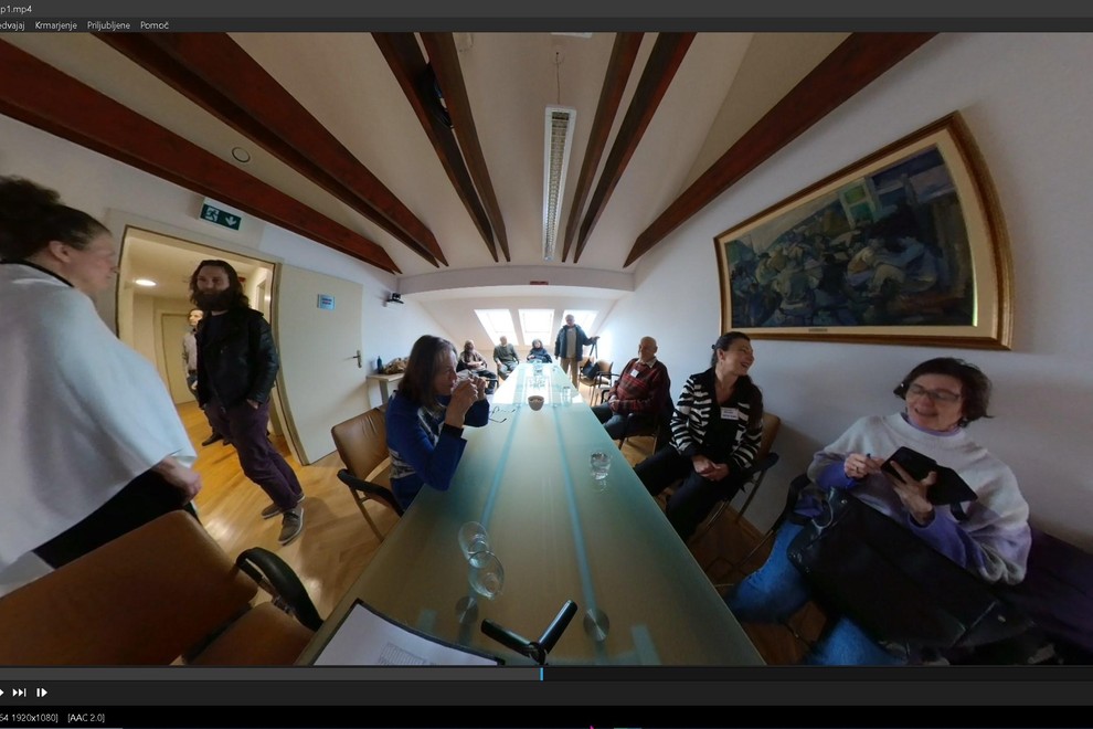 Koliko se nas v resnici zaveda, kakšen jezik vsak dan govorimo?