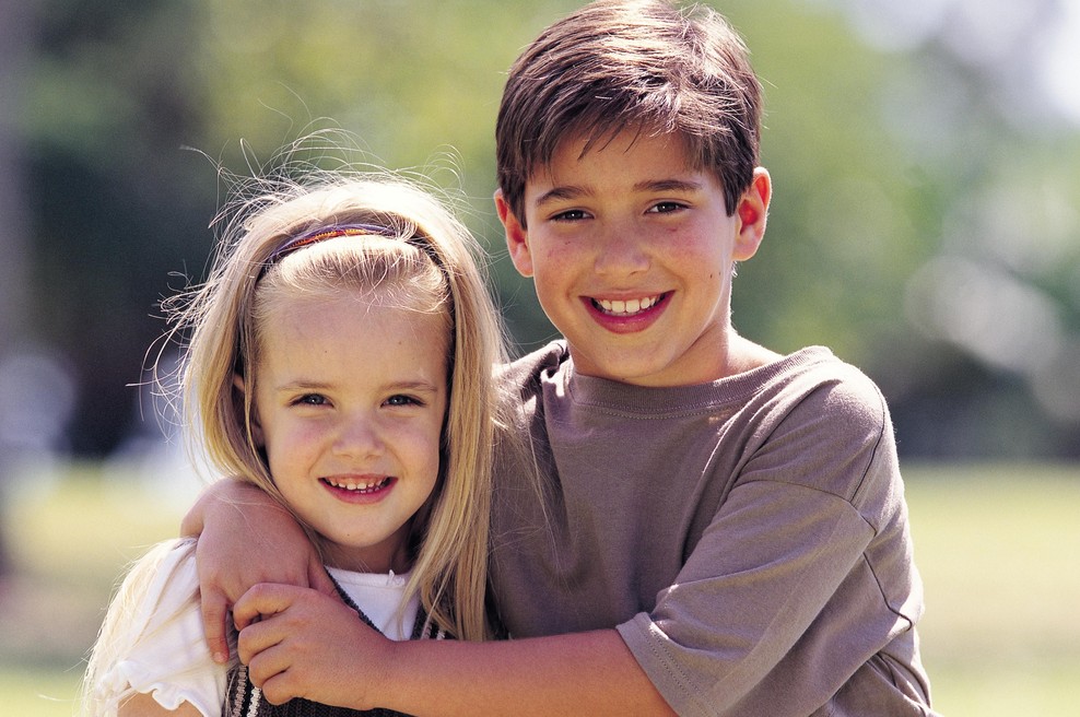 Zakaj so moški, ki imajo sestre, boljši PARTNERJI? (foto: Profimedia)