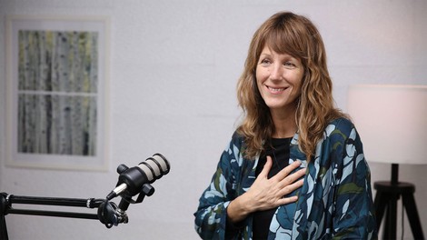 Barbara Bedenk: Moč podzavesti – od travme do transformacije (PODKAST V SOZVOČJU)