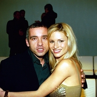 Zaradi sekte se je ločila od Erosa Ramazzottija, štiri leta ni govorila z družino in izgubljala lase zaradi stresa