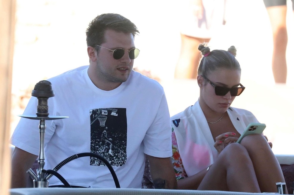 Kaj sta po horoskopu Luka Dončić in Anamaria Goltes ter kako se ti dve znamenji ujameta v odnosu? (foto: Profimedia)