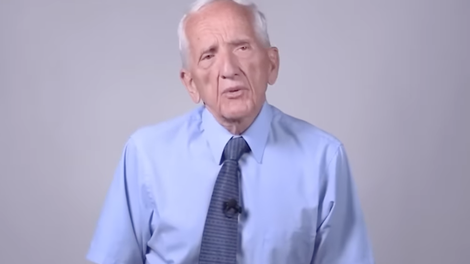 Dr. Colin Campbell (92 let): "V zadnjih 47 letih nisem zbolel." Spoznajte 5 živil, ki jih je vsak dan