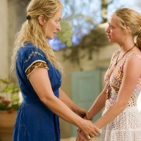 Psihologi pojasnjujejo, zakaj nekatere hčere ponavljajo težko usodo svojih mater