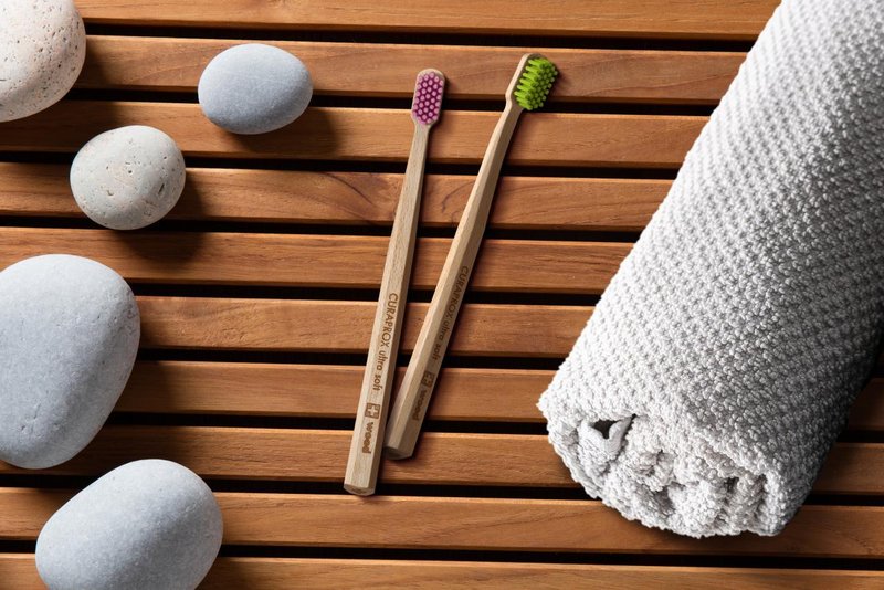 Ritual jutranje čuječnosti: Zakaj je ščetkanje zob lahko vaša prva meditacija dneva?