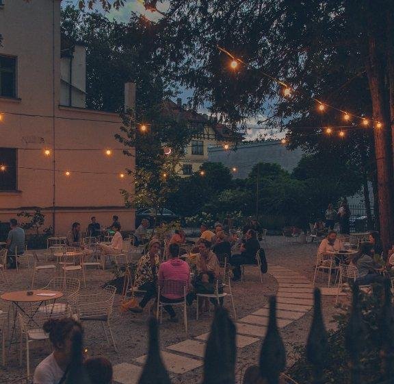 SENSA VEČER NAVDIHA: Lučka Klanšek — Ko slediš sebi, se ti odpre svet
