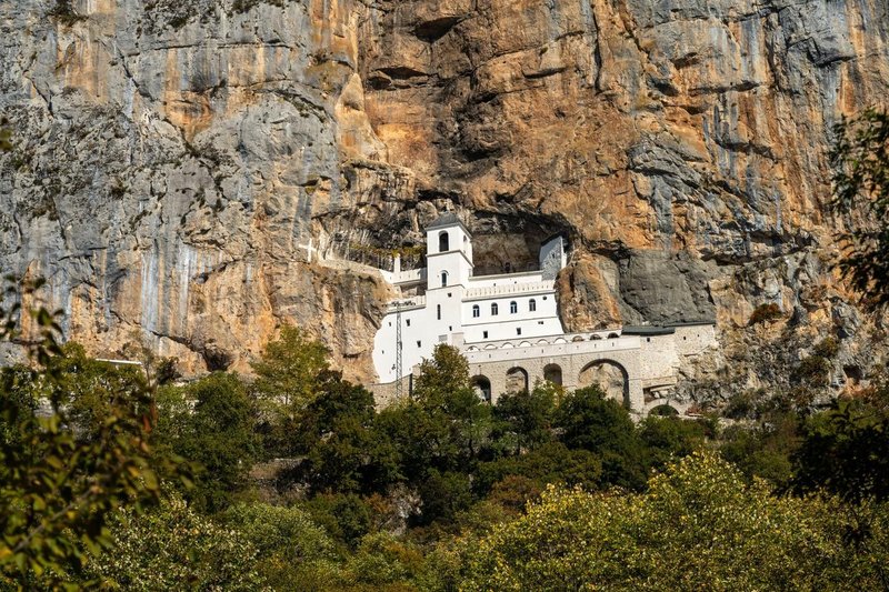 ostrog samostan