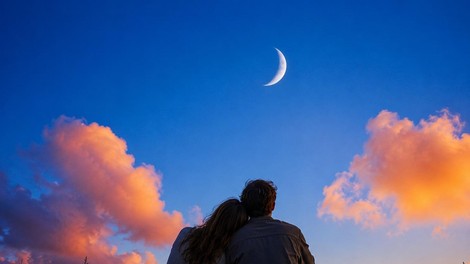 mlaj luna par