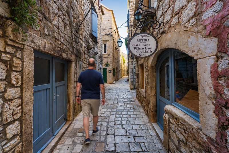 hvar