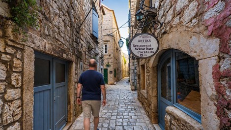hvar