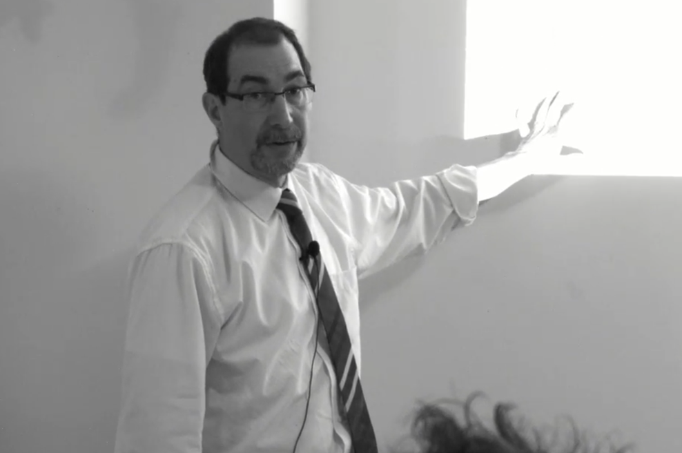 Profesor Andrew Moskowitz o psihozi in disociaciji: "Desetletja smo to razumeli narobe" (foto: Zaslonska slika/Youtube/Offload)