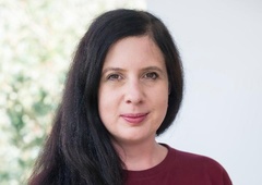 Dr. Nina Petek: "Sprejemanje minljivosti je vir vsakršne lepote"