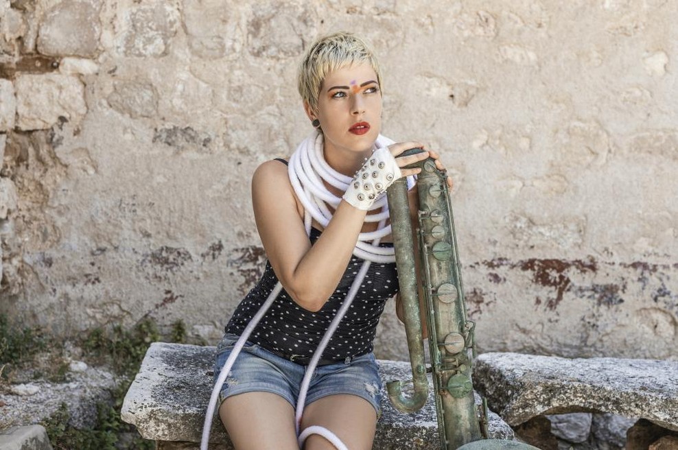 Hrvaška umetnica Ane Paška: "Dobesedno so me križali, ker sem pozivala k ljubezni" (foto: Kaja Zulin)