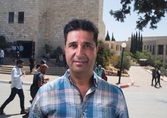 "Naseljenec ima pravico, da me ubije na mojem domu brez kazni ali sojenja" (pričanje palestinskega novinarja z Zahodnega brega)
