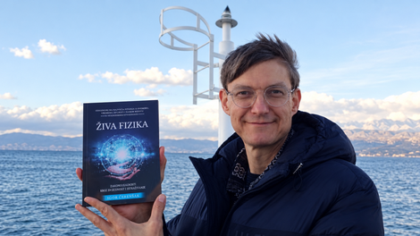 "Saj veste, da nas pokliče človek, na katerega smo ravno pomislili" (pogovor s profesorjem fizike)