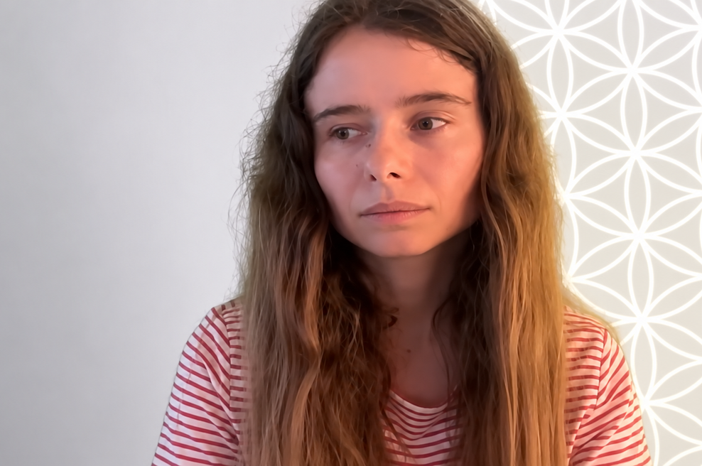 Švicarska "čudežna deklica" Christina von Dreien: Kaj nas čaka do konca leta 2026? (foto: posnetek zaslona, YouTube)
